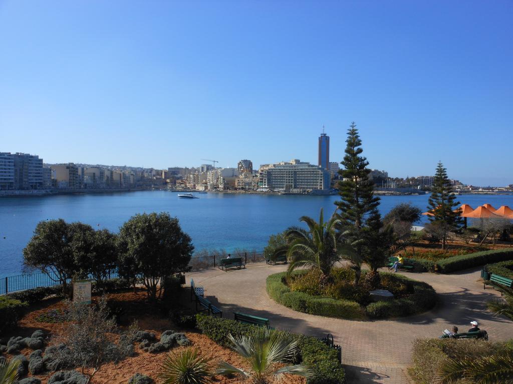 Marvellous Apartment In Tigne Point Sliema Esterno foto