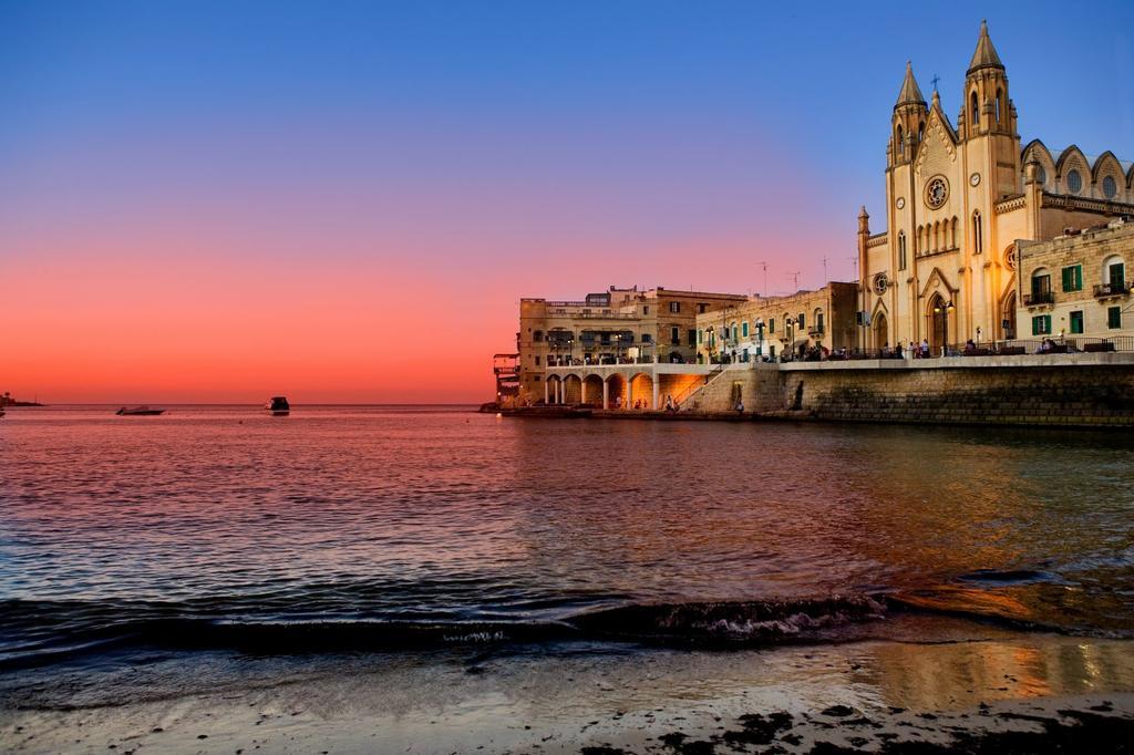 Marvellous Apartment In Tigne Point Sliema Esterno foto