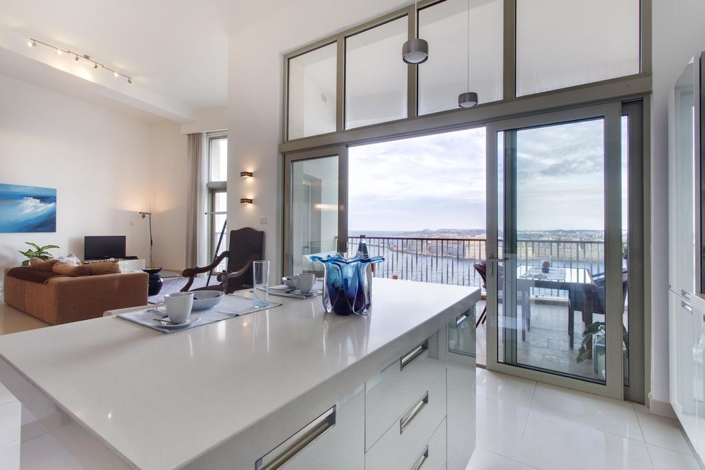 Marvellous Apartment In Tigne Point Sliema Esterno foto