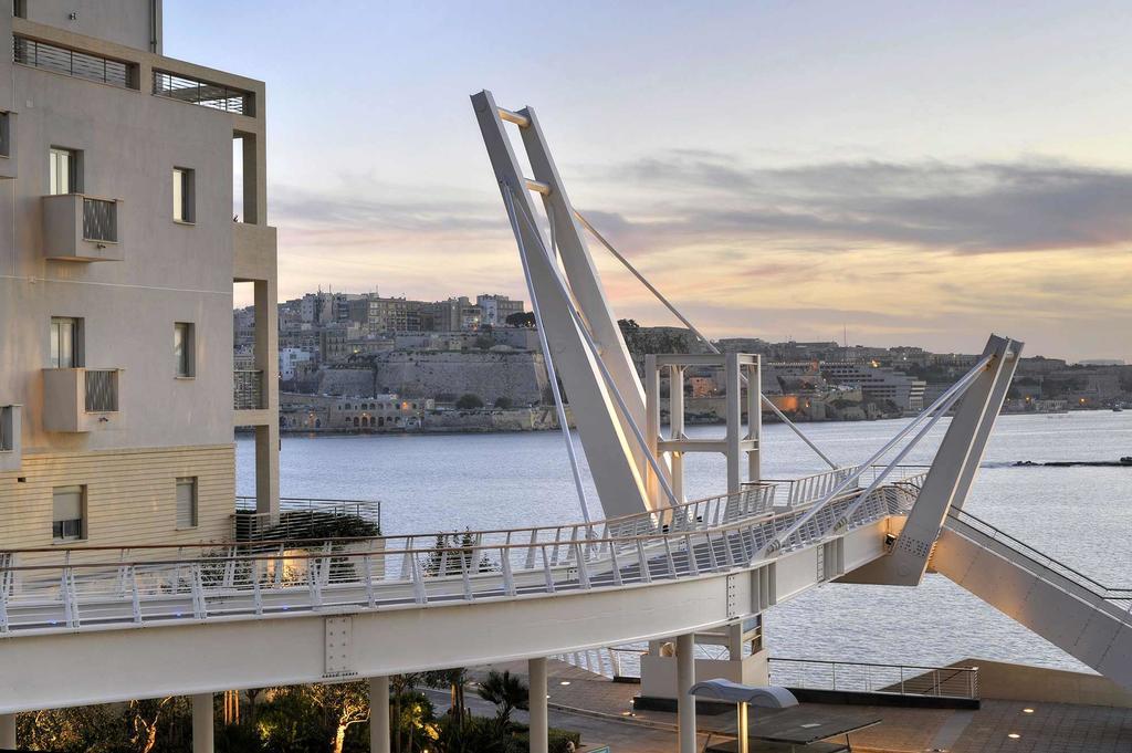 Marvellous Apartment In Tigne Point Sliema Esterno foto